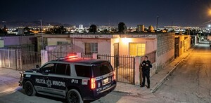 Elementos de la Fiscalía General del Estado de Coahuila (FGE) acudieron al domicilio para tomar conocimiento de los hechos.