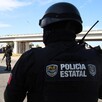 Policías estatales en filtro de seguridad en La Laguna.