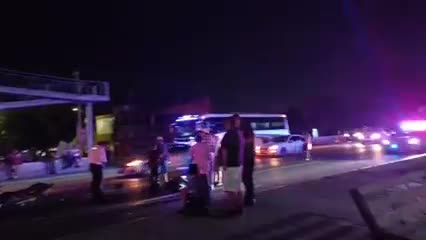 Un fuerte accidente vial registrado la noche del martes 9 de junio en la ciudad de Gómez Palacio dejó como saldo a un ciclista con lesiones de gravedad.