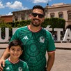 La emoción por el Mundial 2026 comienza a sentirse entre los aficionados queretanos, quienes ya buscan conseguir las nuevas playeras de la Selección Mexicana.
