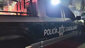 Una mujer de 29 años fue atacada con un arma blanca tras resistirse al robo de su auto en la colonia Cuauhtémoc de Guadalajara. Esto se sabe.