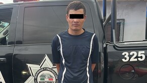 Hondureño detenido por golpear a esposa en Monterrey.