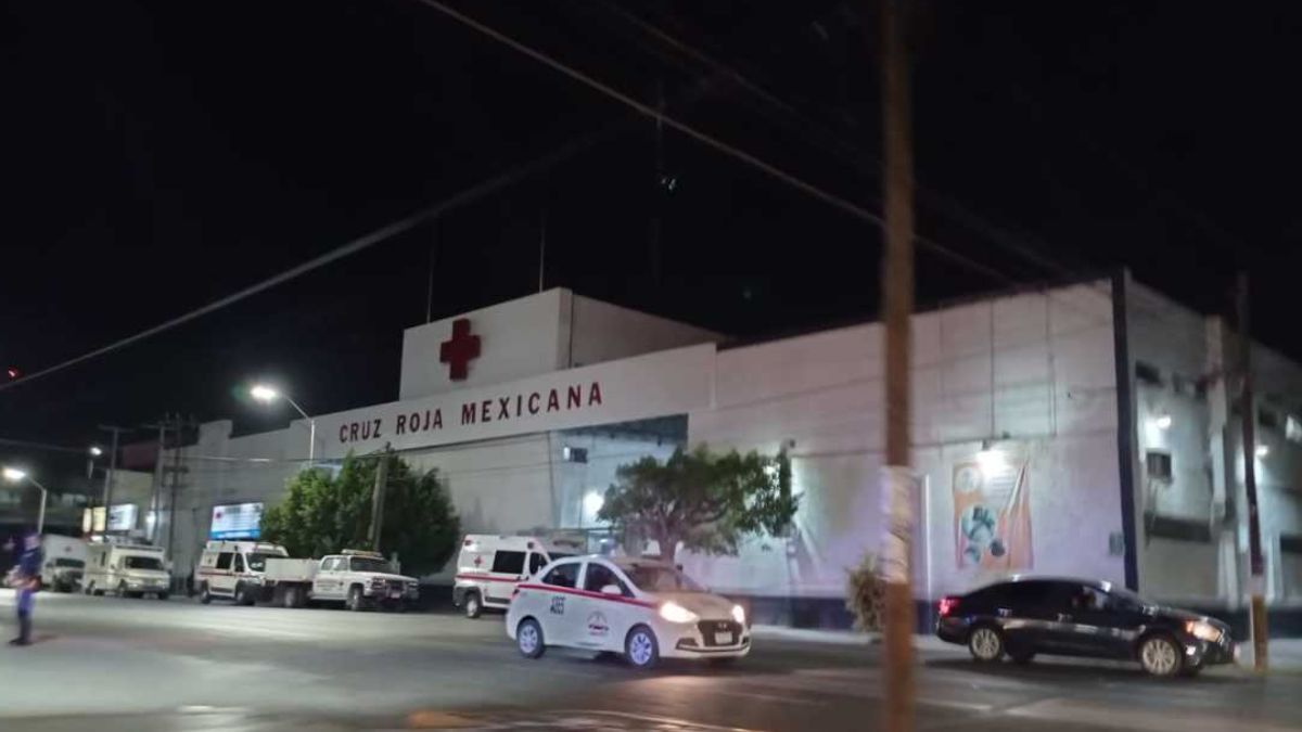 Cruz roja Mexicana.