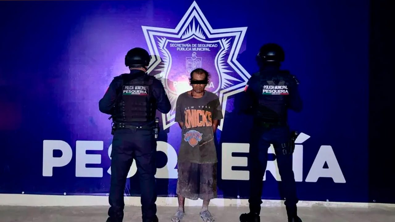 Un hombre de 42 años fue detenido por policías de Pesquería, Nuevo León, luego de que su pareja lo señalara por violencia.