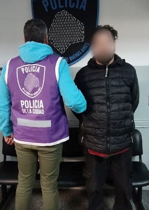 Hombre detenido por falso casting