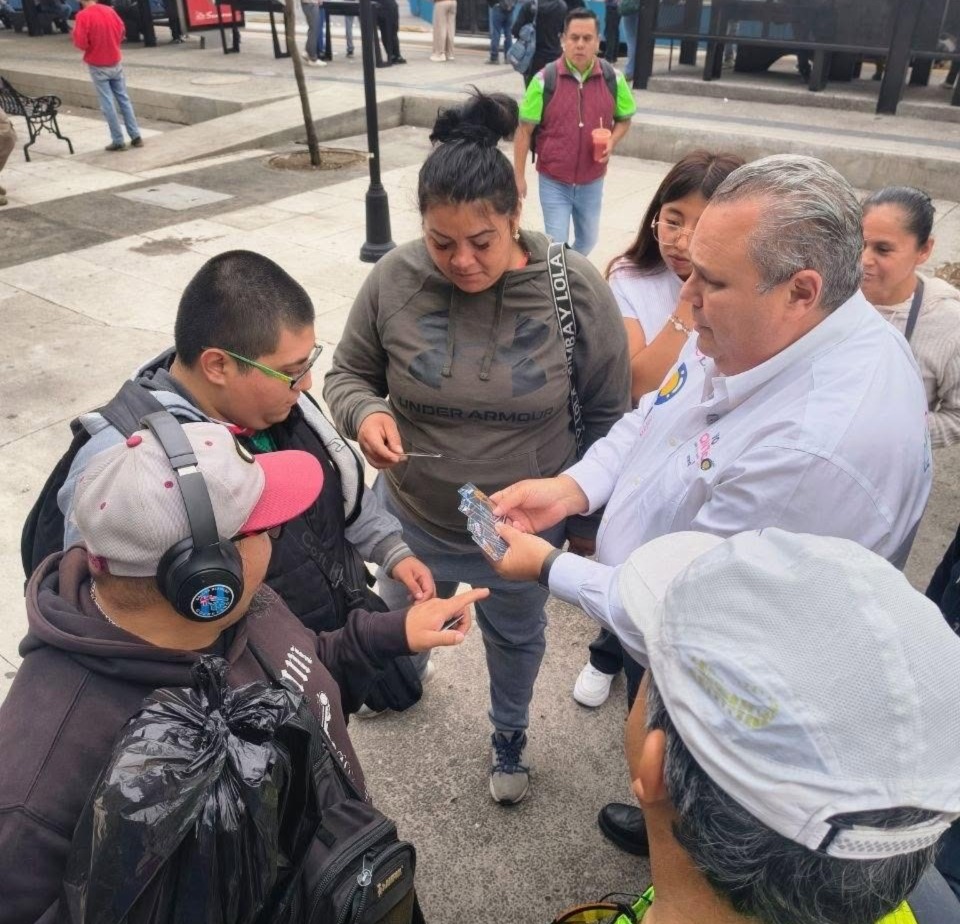 Querétaro y su transporte público se unen a la fiebre mundialista lanzando tarjetas conmemorativas del Mundial 2026.