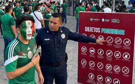 La entrada al Estadio Corregidora con estos objetos queda estrictamente prohibida.