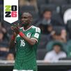 Julián Quiñones y Gilberto Mora en el partido de México vs Sudáfrica en el Mundial 2026.