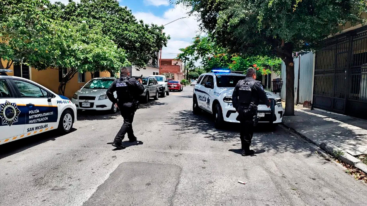 Un hombre resultó lesionado tras accionarse accidentalmente el arma de fuego que portaba dentro de su domicilio en la colonia Tacuba.