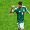 El delantero mexicano logró estrenarse como goleador en una Copa del Mundo.