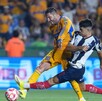 André-Pierre Gignac marcando el gol ante Rayados