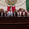 Polémica en el Congreso de Michoacán por la interpretación de un narcocorrido prohibido en un festejo oficial. Mira los detalles del caso.