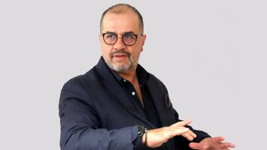 La inteligencia artificial está transformando el liderazgo empresarial, obligando a directivos y organizaciones a asumir nuevos retos y responsabilidades.