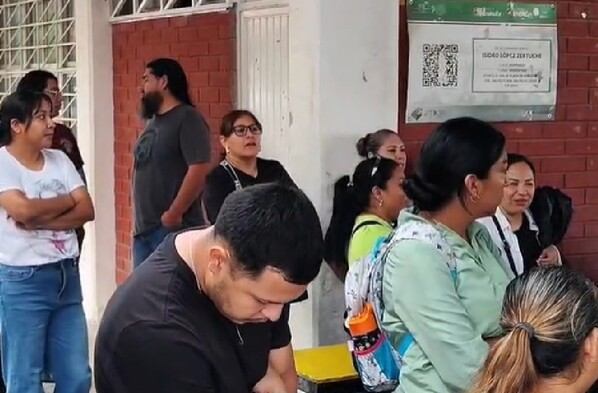 De acuerdo con los manifestantes, existe una diferencia cercana a los 70 mil pesos que, aseguran, no ha sido debidamente comprobada.