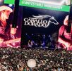 Caballo dorado toca Payaso de Rodeo en el Fan fest en Monterrey