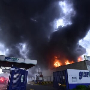 Activan alerta atmosférica en Guadalajara, Tlaquepaque y Tonalá tras incendio