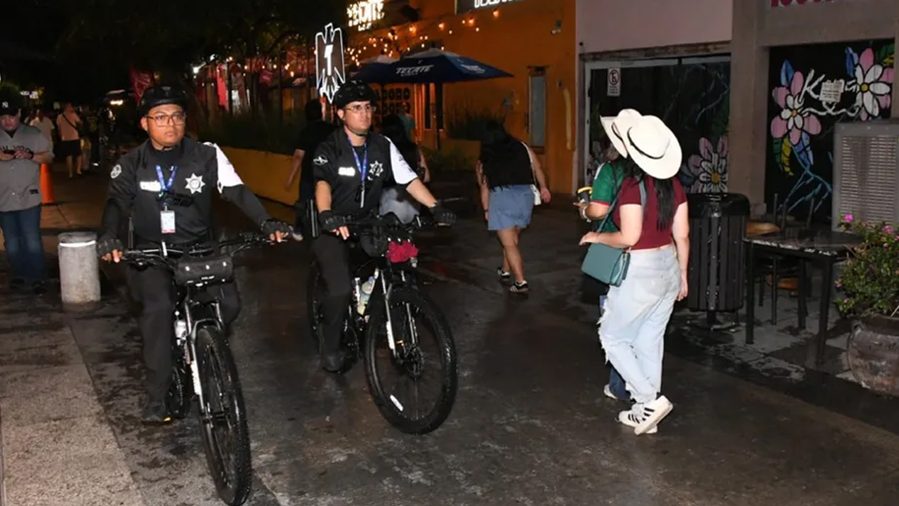 Una riña registrada en Barrio Antiguo, en Monterrey, dejó 13 personas detenidas durante los festejos posteriores al primer partido del Mundial.