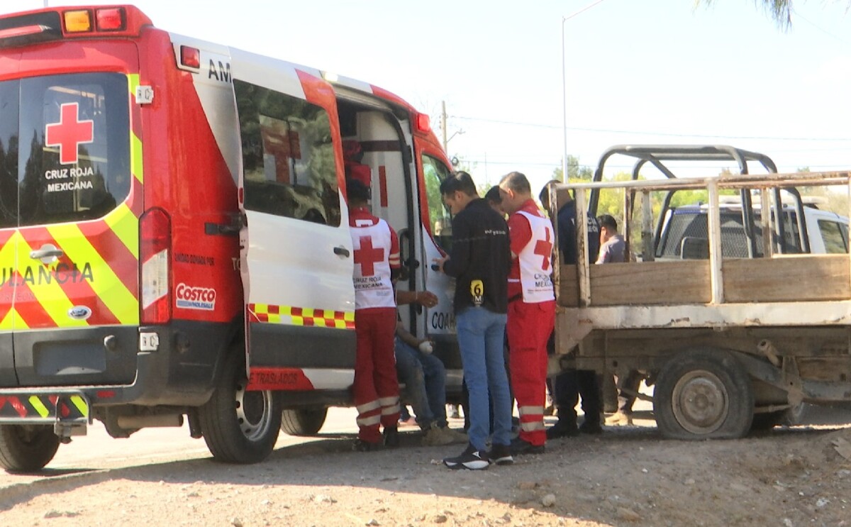 Ejido Ana, ambulancia y lesionado.