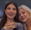 Madre de Kimberly Loaiza, junto a la hermana de la influencer, Steff Loaiza.