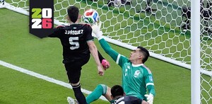 El único tiro a puerta de Corea ante México fue detenido por Alfredo Talavera