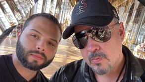 Leonardo intenta darle un abrazo a su padre y este lo rechaza de manera cortante con un “Quítate”.