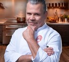 La reciente ausencia del chef Poncho Cadena en las transmisiones de MasterChef 24/7 encendió las alarmas entre los seguidores del popular reality.