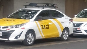 Taxis amarillos