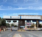 SE observa una fachada que dice General Motors.