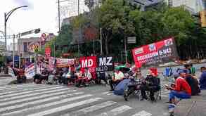 Después de 19 días de protestas, la CNTE anuncia retiro.