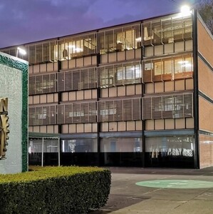 Fachada de IPN