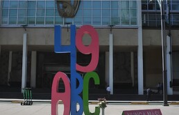 Claudia Sheinbaum califica como histórica la resolución de la SCJN sobre el caso Guardería ABC, atribuyendo este avance al cambio profundo en el Poder Judicial.