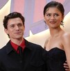 Una pareja la cual no teme a demostrar su apoyo mutuamente