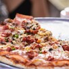 Una de las pizzerías más populares de Guanajuato capital es ‘Pizzas Baez’, por ello, AQUÍ te decimos cuánto cuestan sus pizzas.
