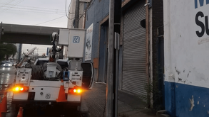 La CFE reporta un avance del 88% en la restauración de luz en Monterrey tras el fuerte temporal. Conoce cómo reportar fallas en tu colonia.