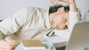 México ocupa el tercer puesto de trabajadores con burnout a nivel mundial | Pexels