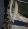 Tren choca con una unidad de transporte público en Santiago Teyahualco, Tultepec.