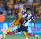 André-Pierre Gignac marcando el gol ante Rayados