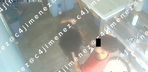 Coco, perro pomerania de 10 meses de edad, murió tras ser maltratado por un trabajador de un spa canino en la Roma.