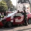Carro accidentado en Calzado Vallejo