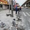 Calle destruida tras choque en Monterrey.