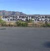 Se observan unas letras en color negro que dicen Centro Penitenciario de Saltillo.