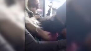 Niño es mordido en el trasporte público de Querétaro es supuestamente agredido por una mujer que viajaba a bordo de la unidad.