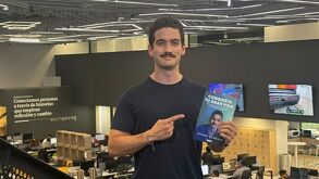 Rorro Echávez y su libro 'Conquista tu gran vida0