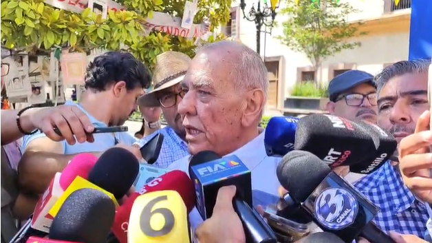 el secretario de salud en Coahuila, Eliud Aguirre, aseguró que se continúa con una campaña de información