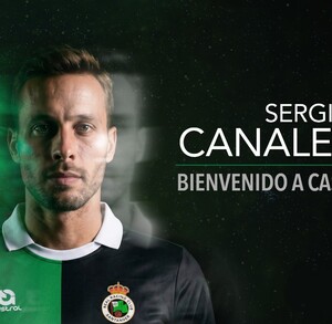 Sergio Canales siendo anunciado con Racing de Santander.
