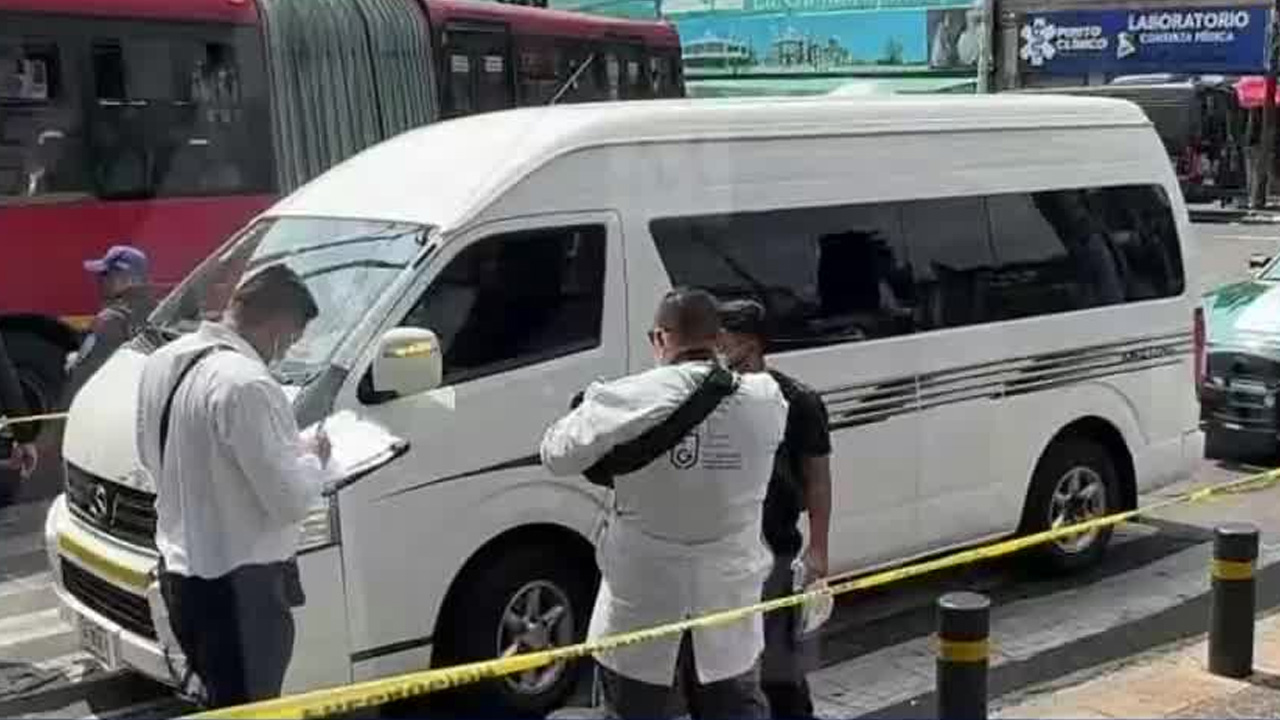 Una mujer de la tercera edad murió tras ser atropellada por un transporte escolar en el cruce de Calzada de los Misterios y Montevideo.