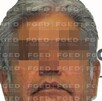 Hombre con canas y cara censurada