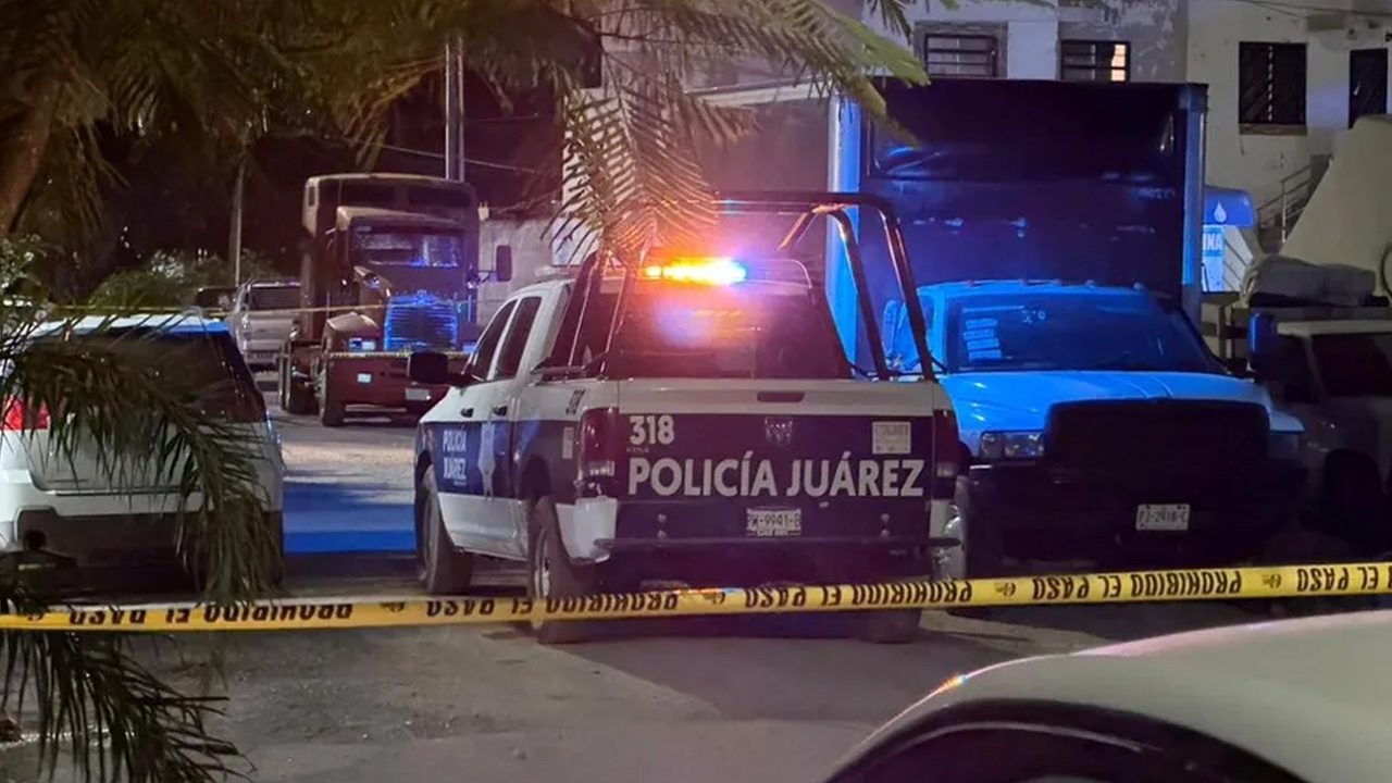 Una mujer perdió la vida y dos personas, entre ellas una menor de dos años, resultaron lesionadas tras un ataque a balazos en Juárez.