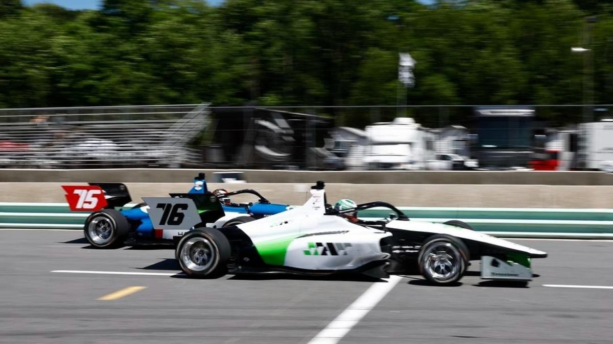 Ricardo Escotto, piloto mexicano, suma puntos en la jornada doble de la Indy NXT.