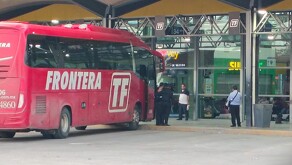 Movilización en autobús en Monterrey.